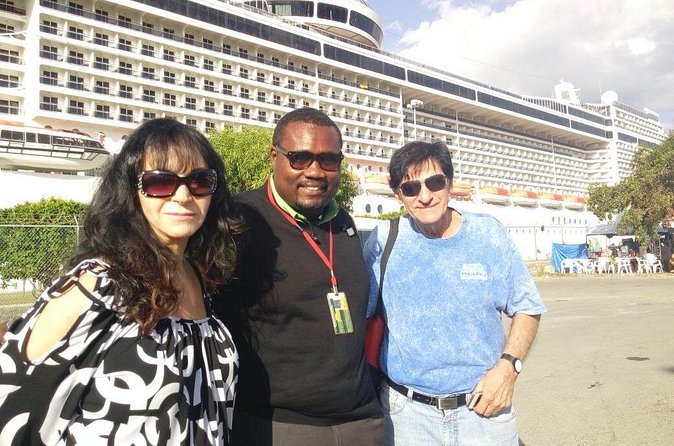 Grand Palladium Resort Private Transfer - Drivers Who Explain the Island (Without Making It a Lecture)