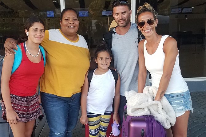 Montego Bay Round Trip Airport Transfers - Shared Ride vs Private Transfer: Pick Your Stress Level