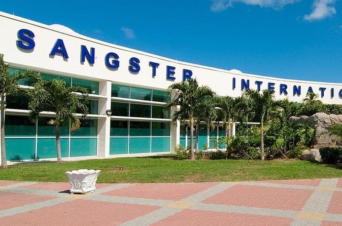 Ocean Coral Spring/Ocean Eden Bay Private Airport Transfer - Should you book this Ocean Coral/Ocean Eden airport transfer?