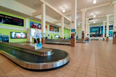 Private Airport Transfer To Montego Bay Hotels - The ride experience: clean car, cool air, and helpful Jamaica talk