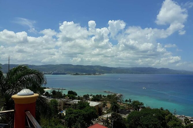 [PRIVATE] Montego Bay Highlights Tour - What you’ll actually see besides the two big stops