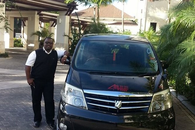 Private Sangster Airport Transfer to Montego Bay - The 30-minute ride: what to expect on the road