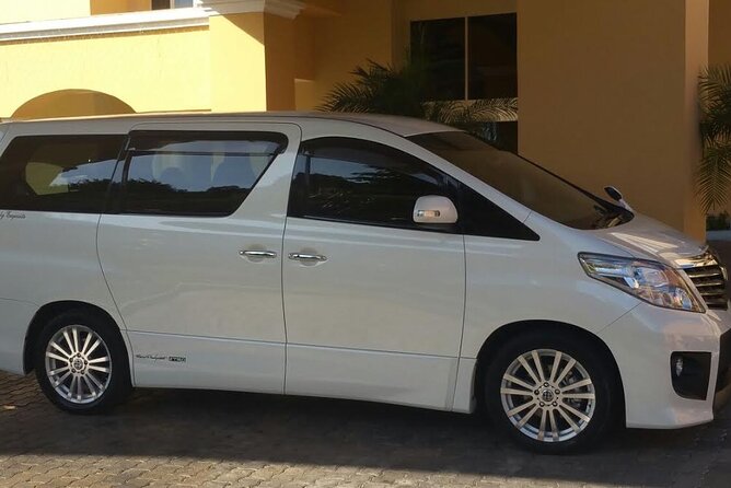 Sangster International Airport – Montego Bay Private Transfers - Meet-and-Greet Pickup: Airport Arrival Hall or Hotel Lobby
